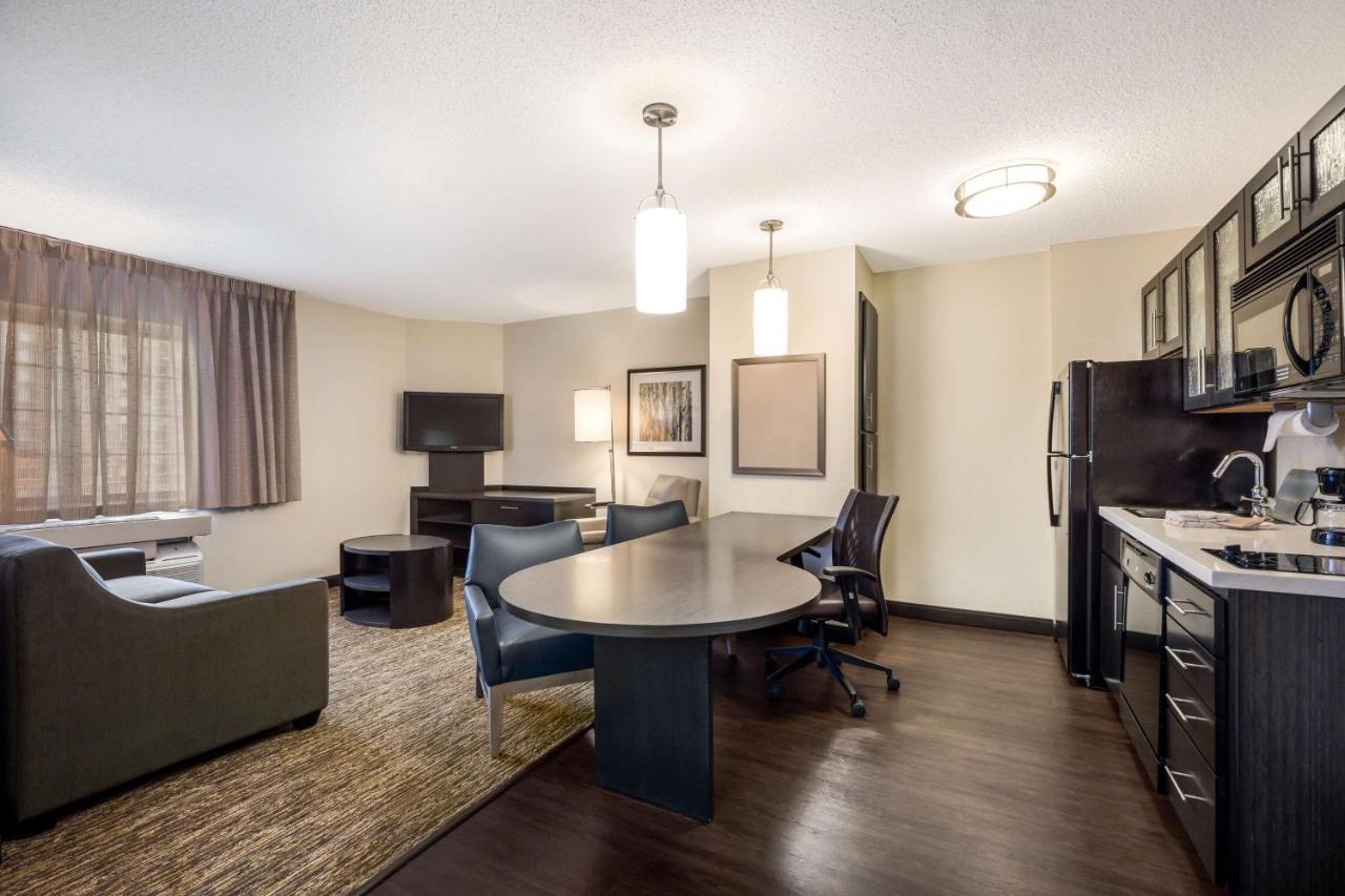 Sonesta Simply Suites Austin The Domain Area Exterior foto
